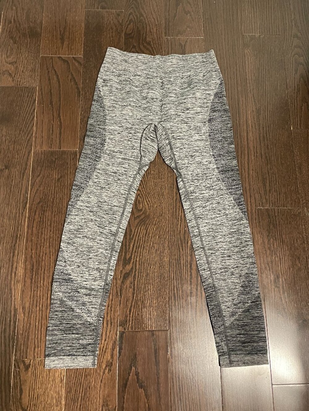 Miniso Seamless Leggings Size S/M